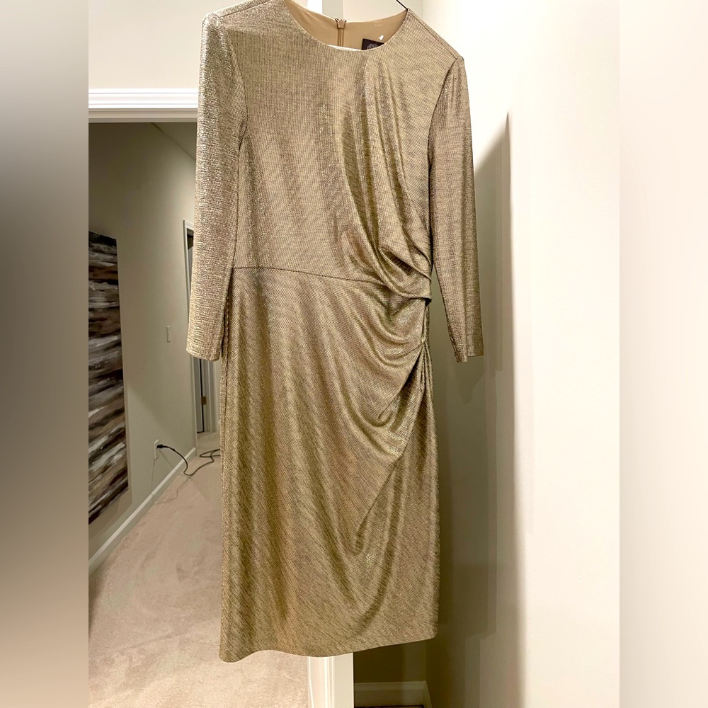 Vince Camuto gold dress size 8z. Worn 1 time for bday - It’s gorgeous!!!